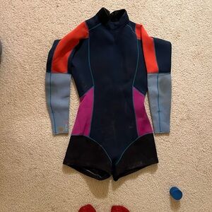 Roxy spring suit